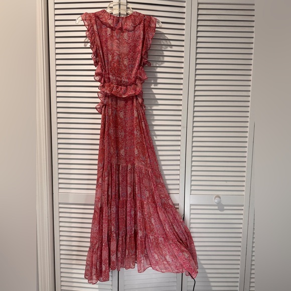 Lightweight Ruffle Dress - Picture 4 of 6